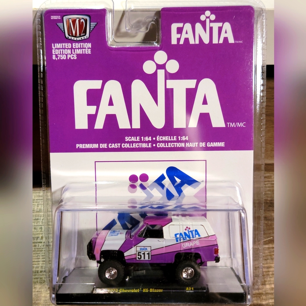 M2 MACHINES FANTA GRAPE 1973 CHEVROLET K5 BLAZER LIMITED EDITION